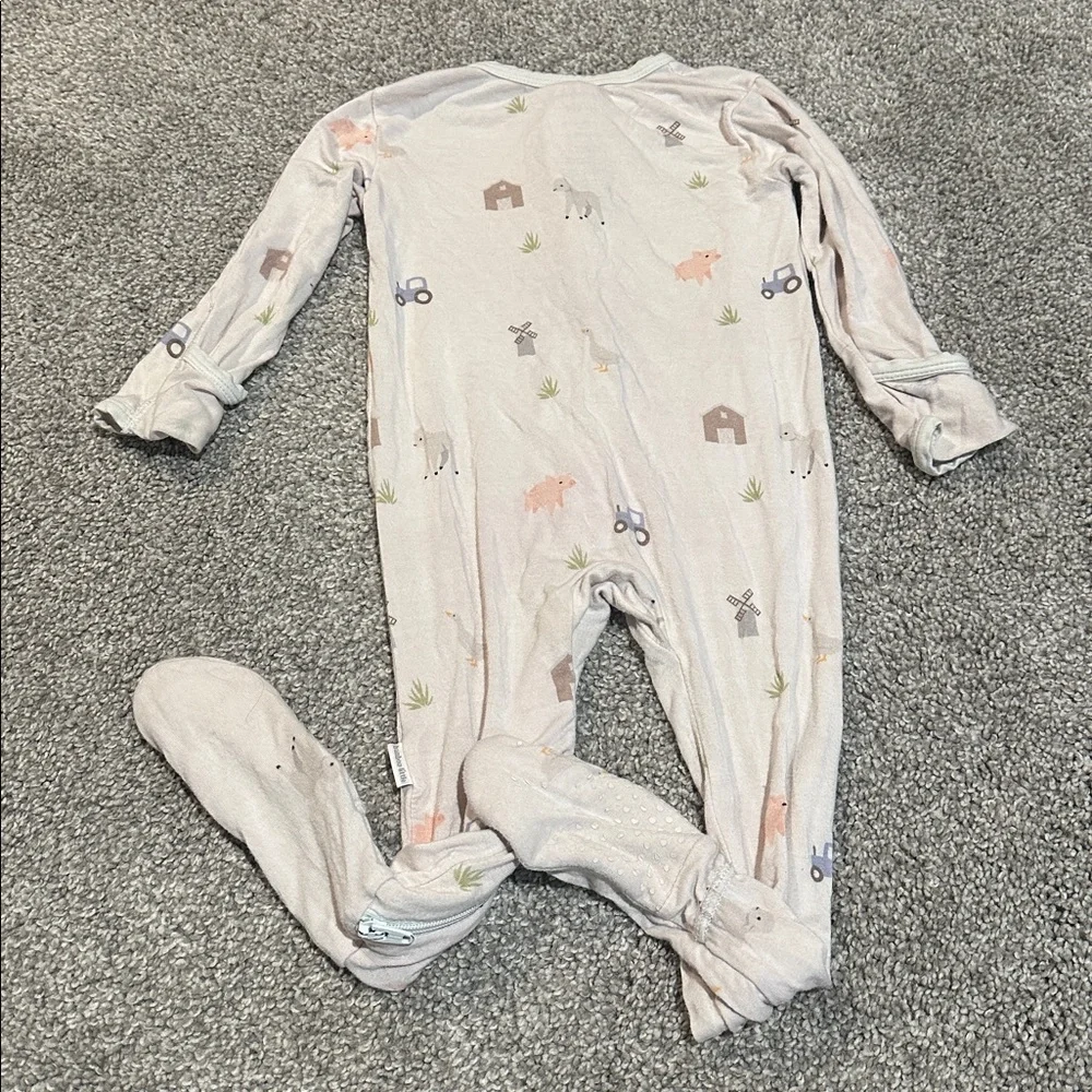 Bamboo Little Farm print bamboo‎ sleeper 6-9 months